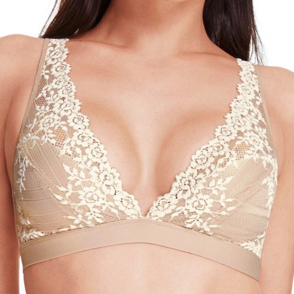 Wacoal Embrace Lace Wire Free Bra